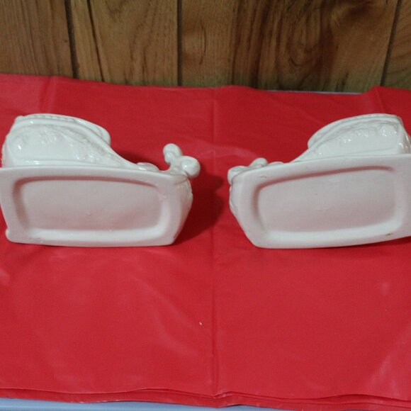 Porcelain Sleigh Holders Set of 2 - Picture 5 of 5